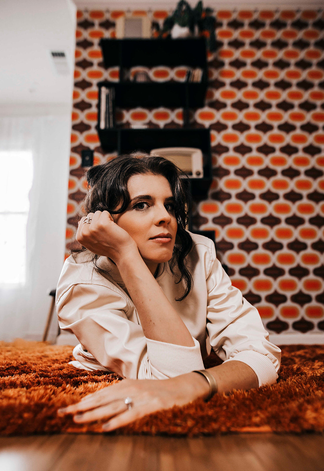 Shannon Mosley is a female Christian artist living in Nashville, TN