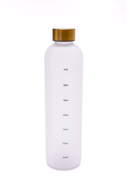 Sippin' Pretty 32 oz Translucent Water Bottle | White & Gold